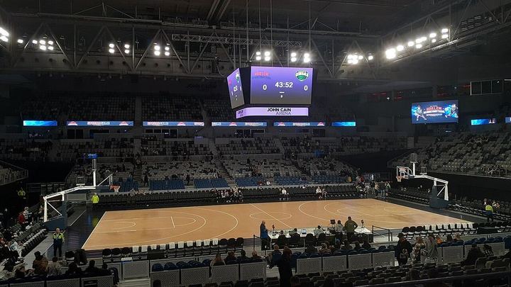 内部挖潜！国米400万飞翼首发出彩，齐沃启用双迪齐飞完成逆转｜非凡体育首页（封面配图）